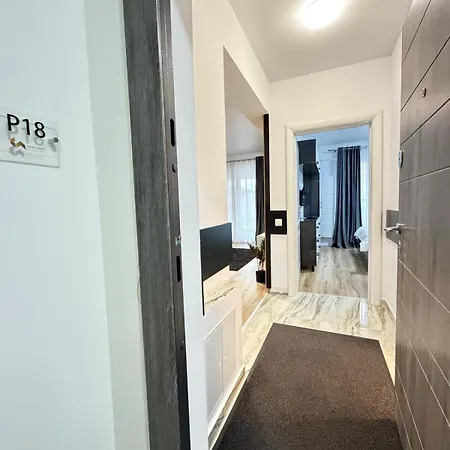 Dolce By Glam Story - Parking Option Apartmán Bukurešť