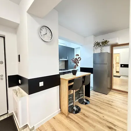 Dolce By Glam Story - Parking Option Apartmán Bukurešť